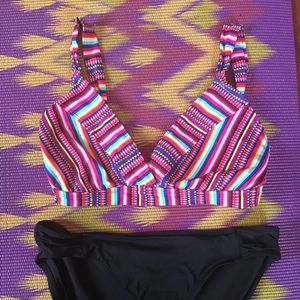 Mossimo Bikini Top Large NWOT